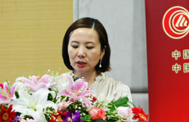 中國房產(chǎn)信息集團土地咨詢運營中心總經(jīng)理李敏珠
